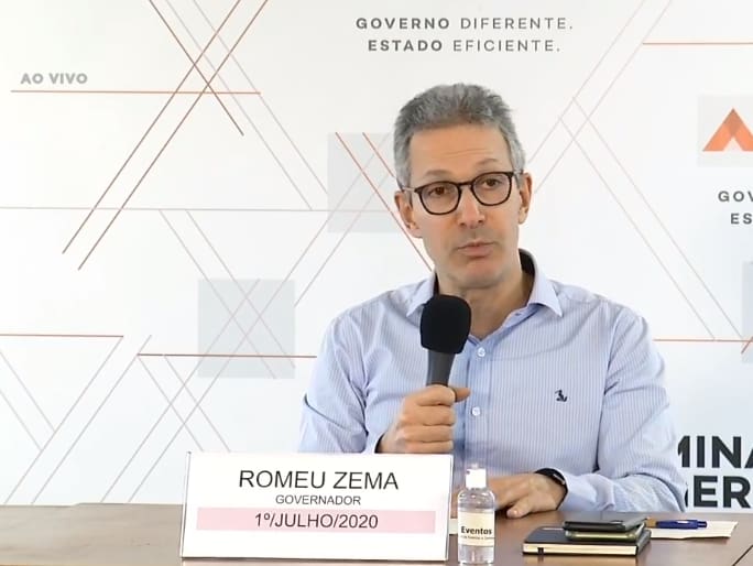 Romeu Zema ressaltou necessidade de manutenção de medidas de prevenção, como isolamento social e uso de máscara