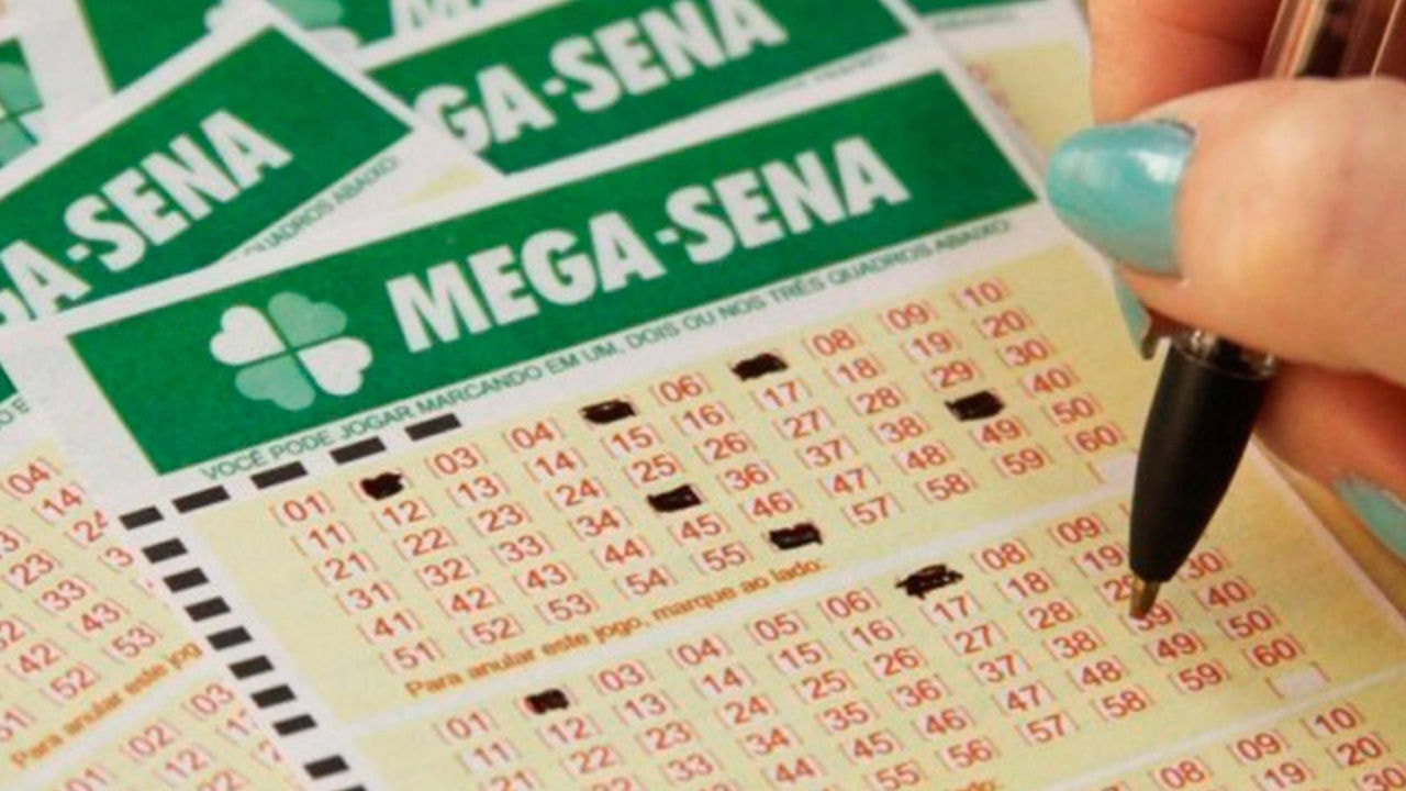 Segundo a Caixa, aplicado na poupança, o valor renderia cerca de R$ 84 mil por mês