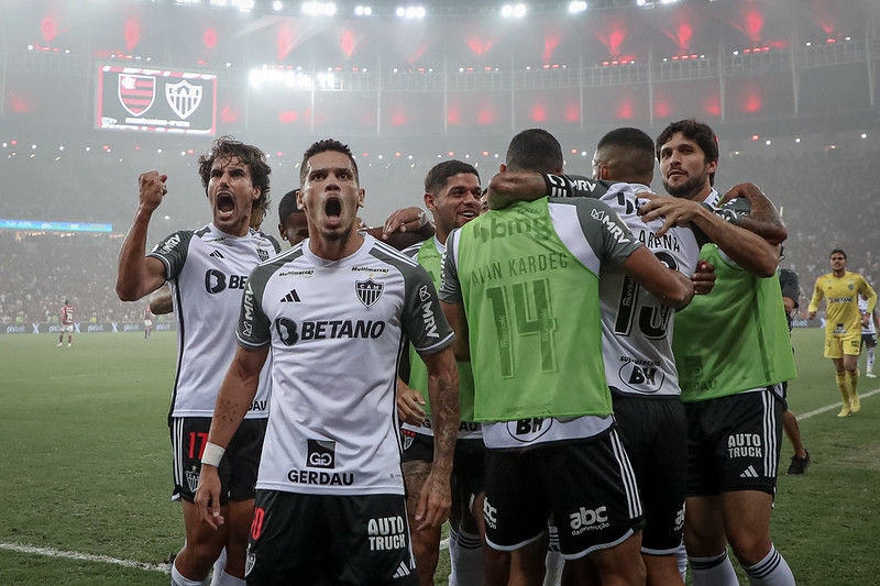 No último confronto entre as equipes o Galo levou a melhor ao vencer o Flamengo por 3 a 0 no Maracanã