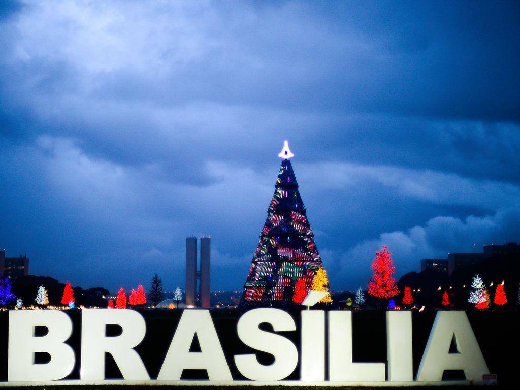 Iluminação de Natal na Esplanada dos Ministérios em 2020