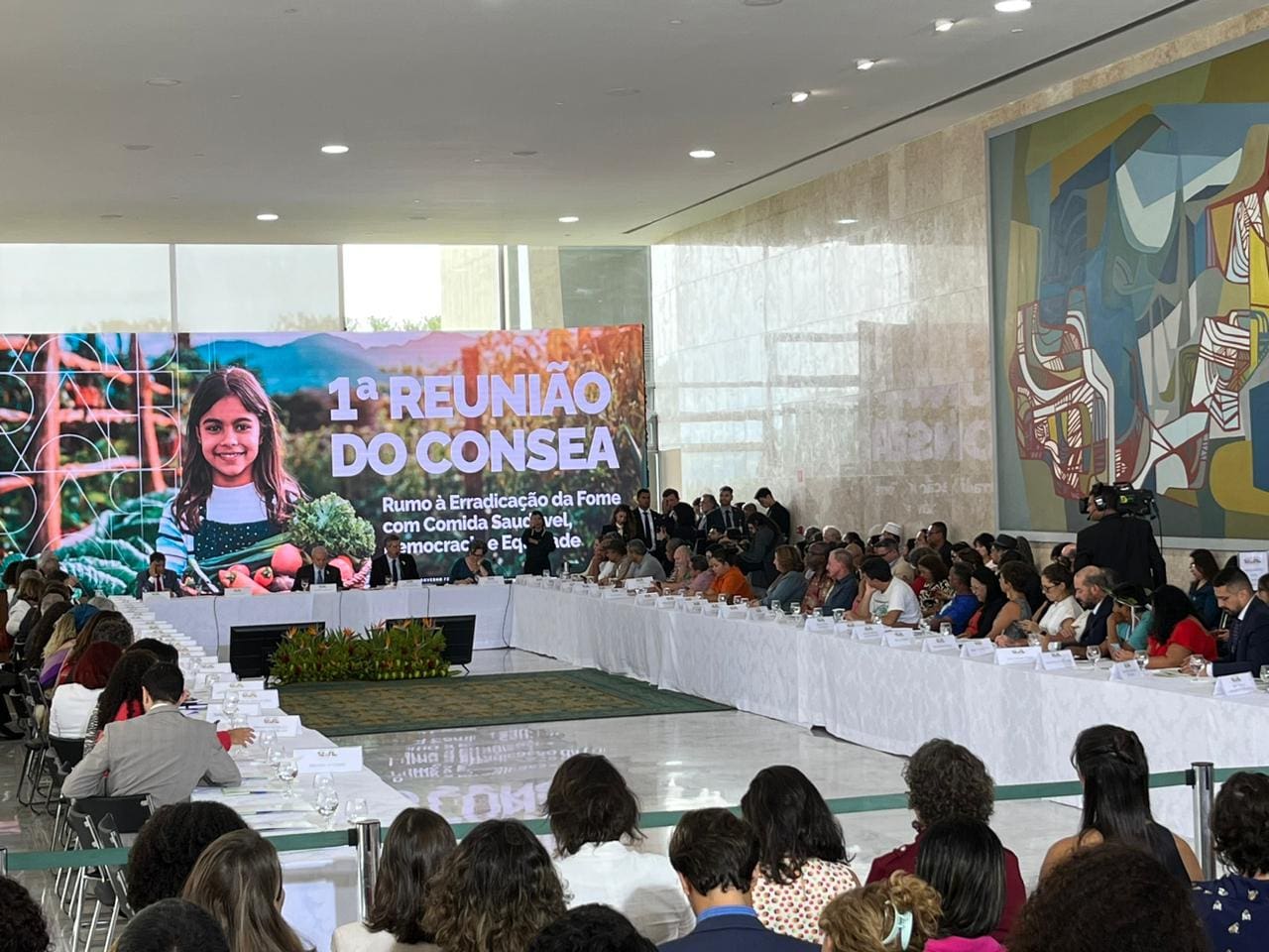 Salão Oeste do Palácio do Planalto durante a 1ª reunião plenária do Conselho Nacional de Segurança Alimentar e Nutricional (Consea) em 2024