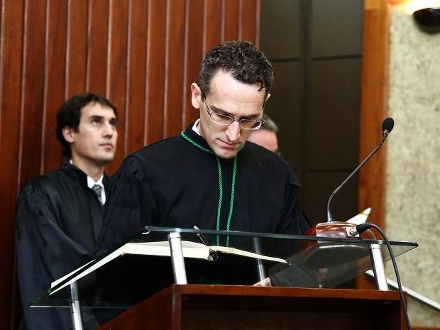 Juiz Rolando Spanholo já foi borracheiro e entrou para a magistratura estudando por resumos