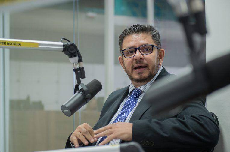 Radio - Contagem - Minas Gerais
Deputado federal Fabio Ramalho do PMDB e o convido no cafe com politica na radio super noticias 

Foto: Uarlen Valerio / O Tempo 20/07/2017