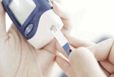 Alimentação Em 2000, 20 mil mulheres morreram por causa do diabetes, ante 14 mil homens