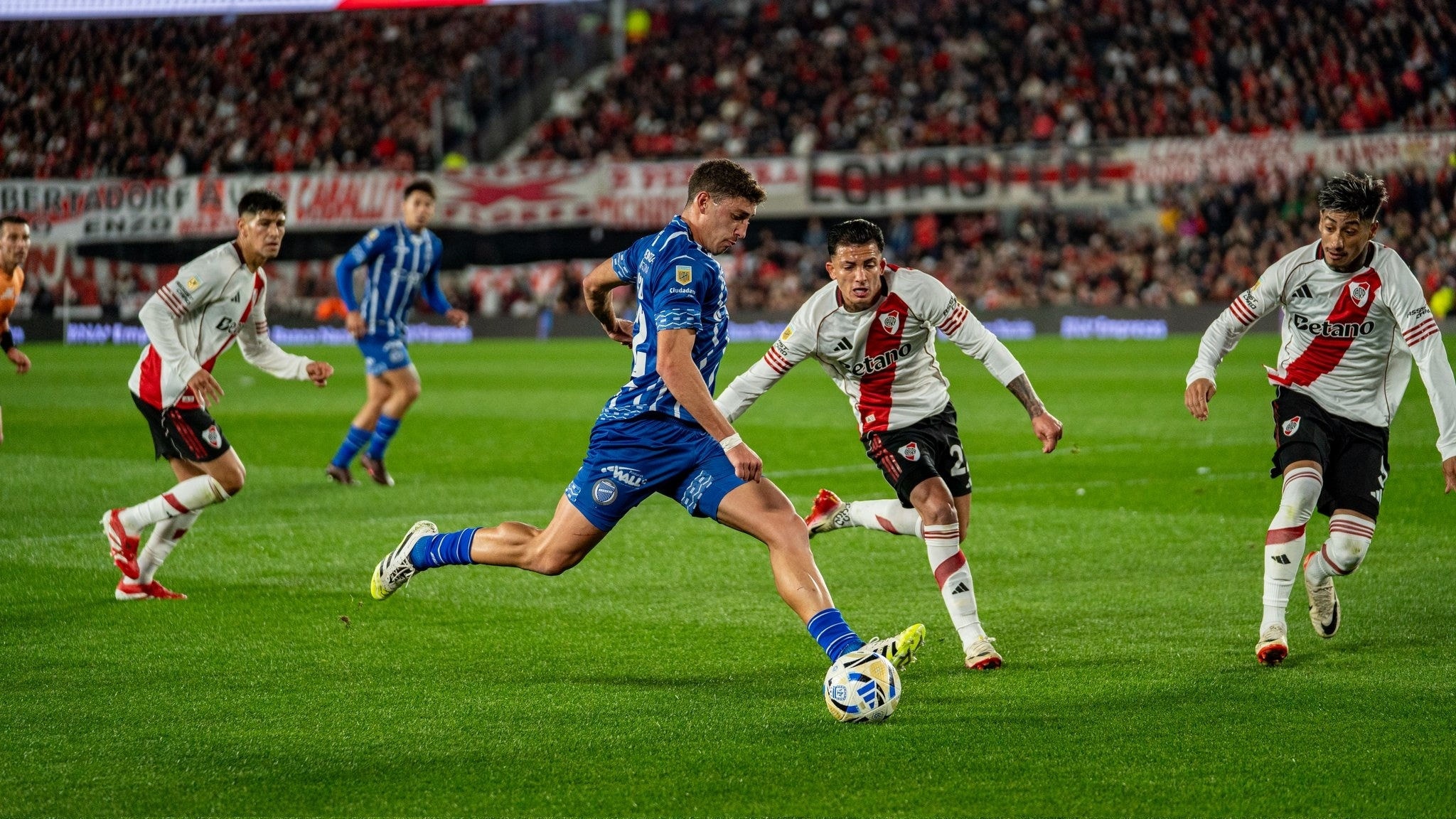 Godoy perdeu para o River antes de encarar o Galo