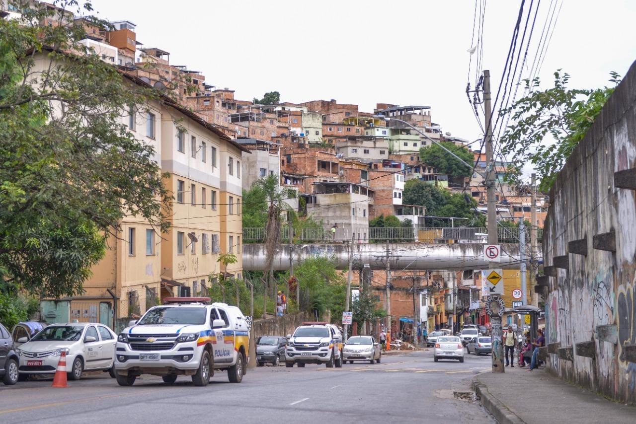 Nesta manhã, ação foi realizada no aglomerado da Serra