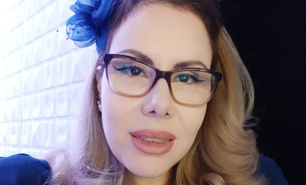 Filha de Baby do Brasil é detonada após fala polêmica