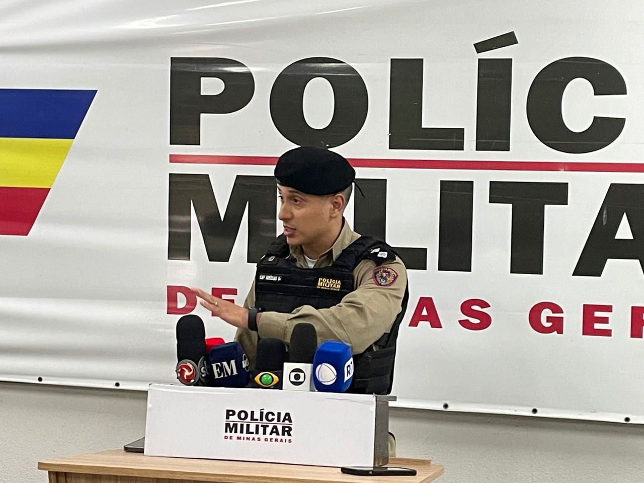 Porta-voz da Polícia Militar de Minas Gerais, capitão Rafael Veríssimo, confirmou as prisões dos policiais