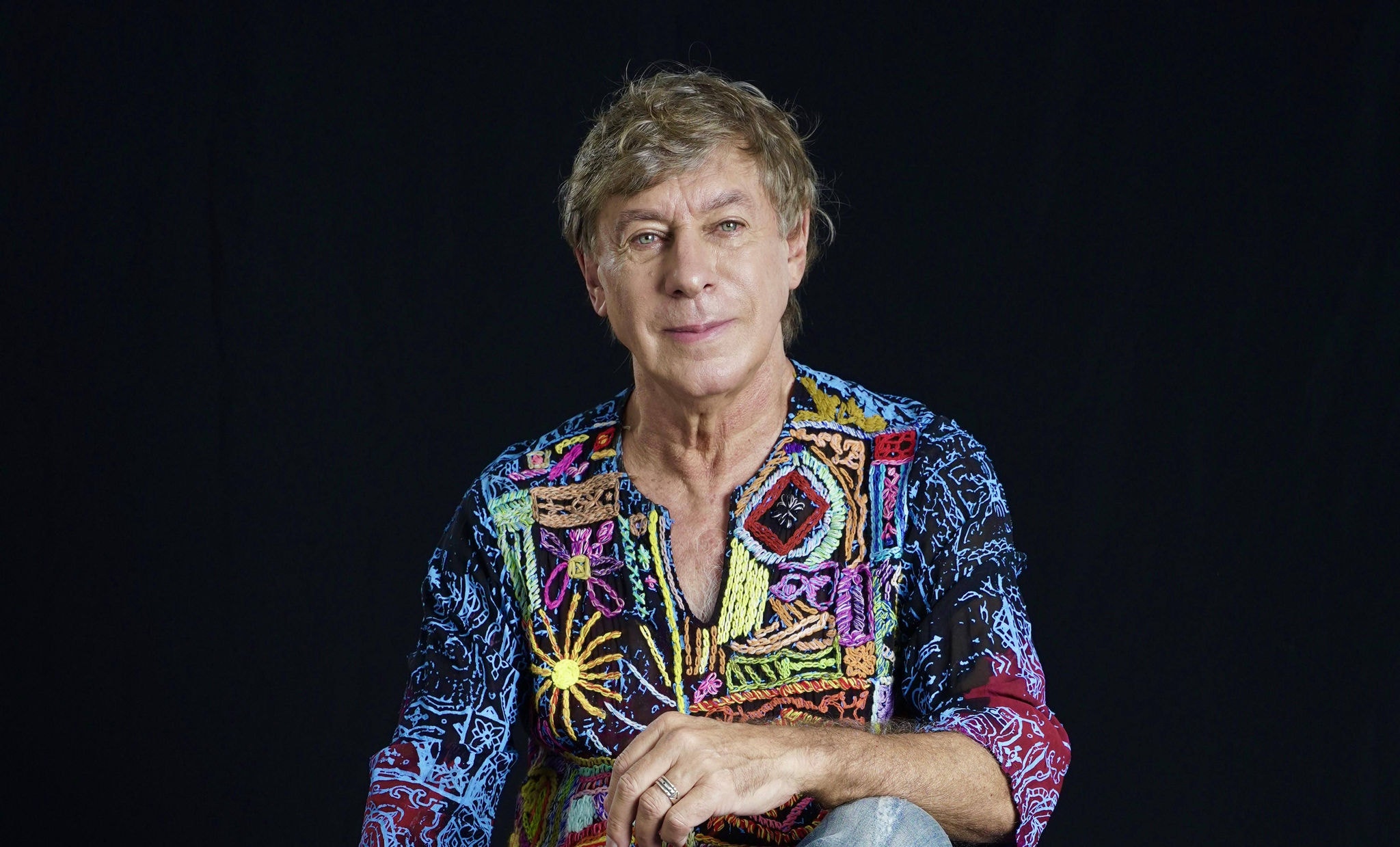 Flávio Venturini lança "Coração a Dentro"