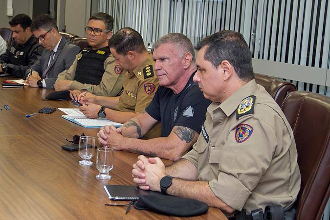 Reunião tratou sobre medidas para evitar crimes envolvendo pessoas com tornozeleira