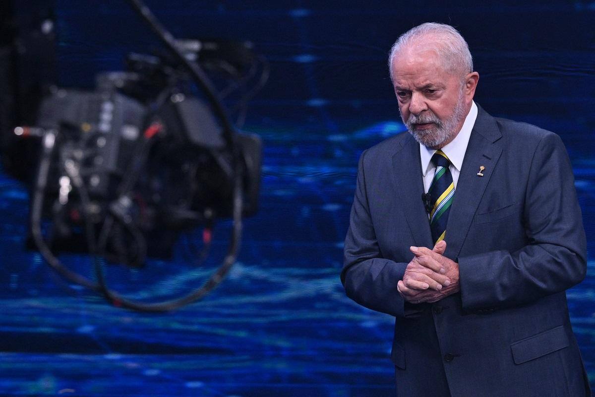 Lula já avisou que não irá ao debate da Record no próximo domingo (23)