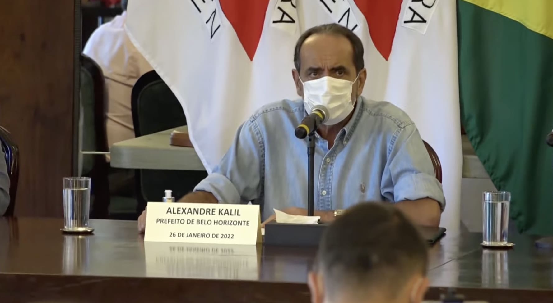 Kalil anuncia adiamento do início de aulas para dia 14 devido à Covid em BH