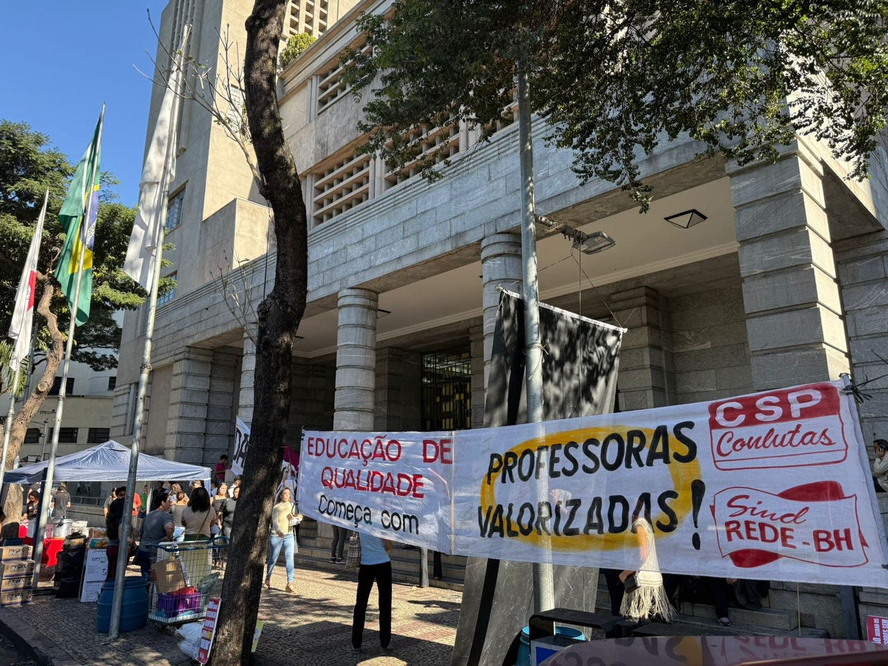 Professores ficaram 29 dias em greve