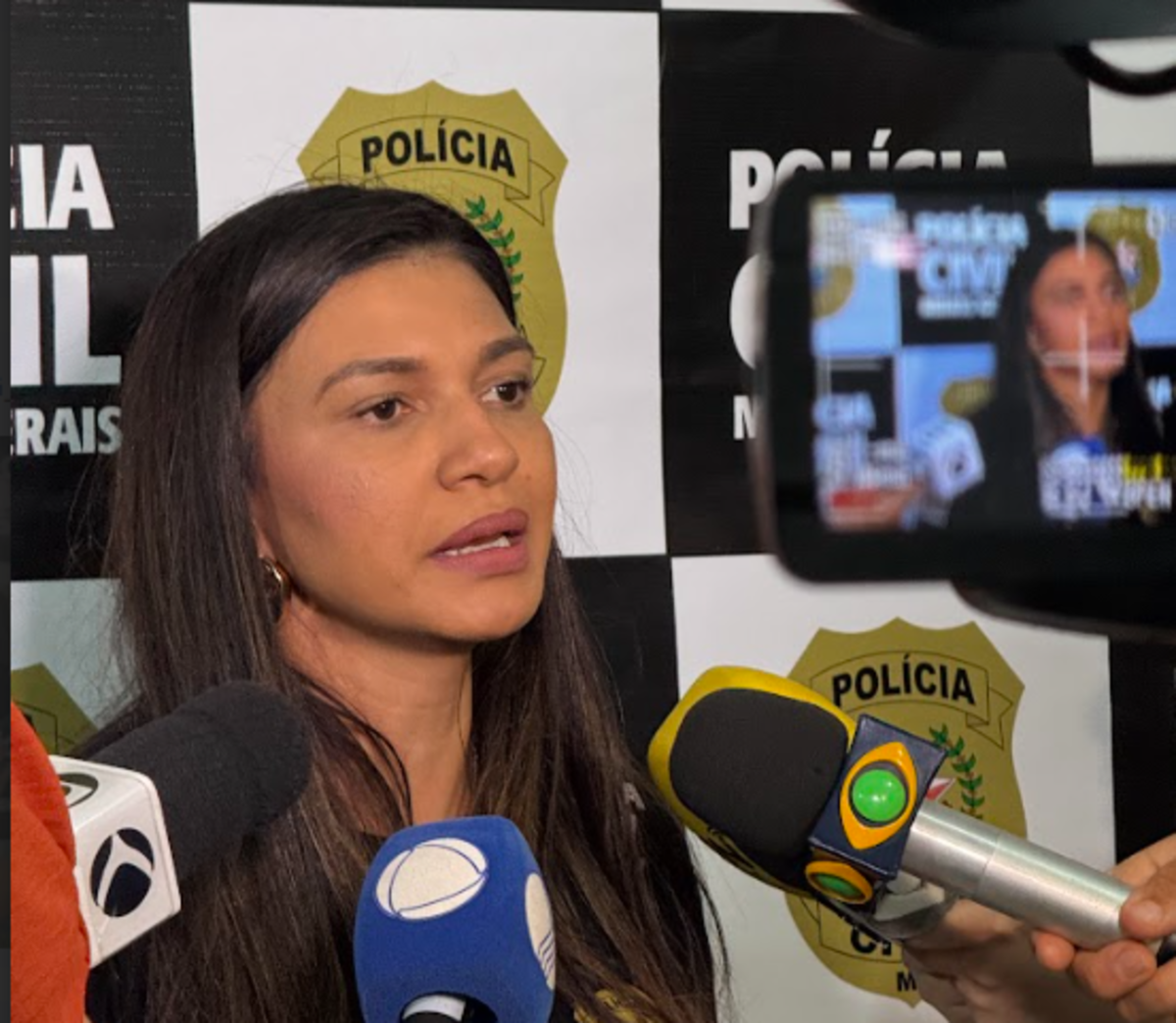 O homem confirmou diversas fotos e vídeos de crianças e adolescentes em conteúdo pornográfico