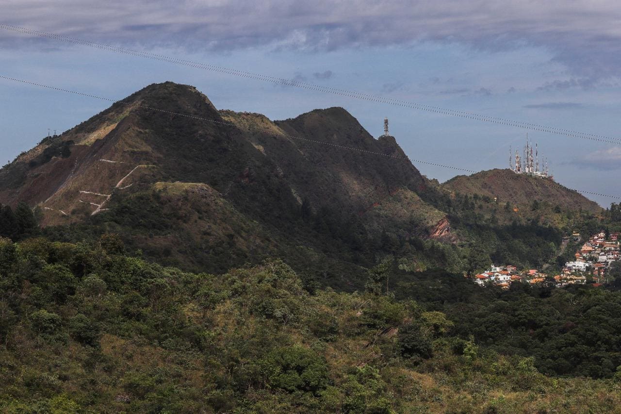 Audiência pública debate situação da serra do Curral nesta terça-feira (26)