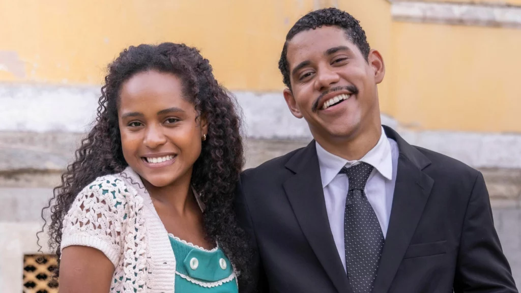 Beatriz (Duda Santos) e Basílio (Cauê Campos)