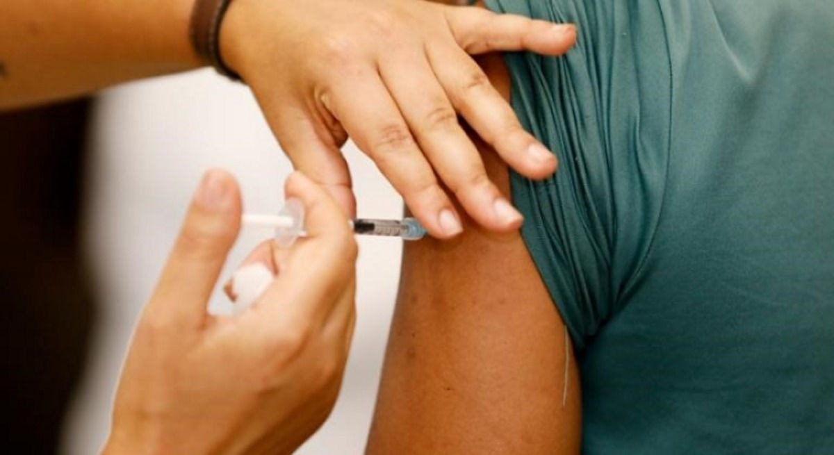 Esquema vacinal pode ser composto por uma ou duas doses