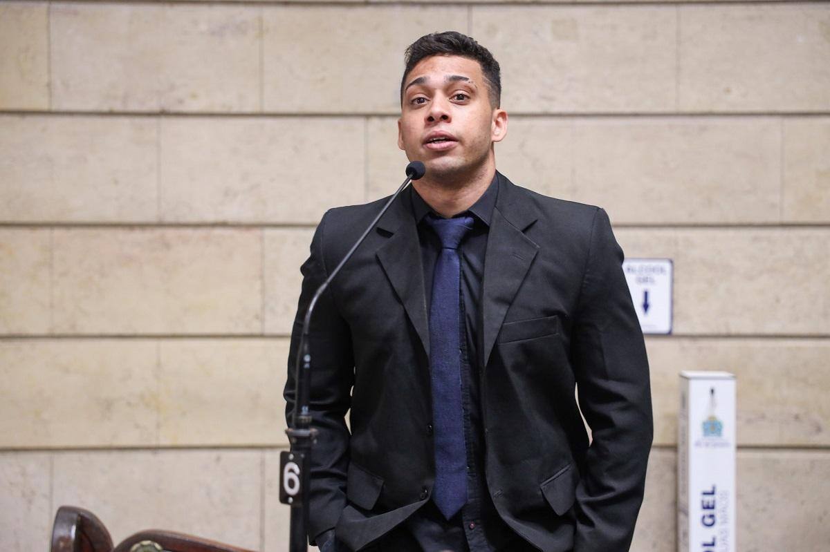 Gabriel Monteiro foi cassado pela Câmara de Vereadores e preso acusado de estupro
