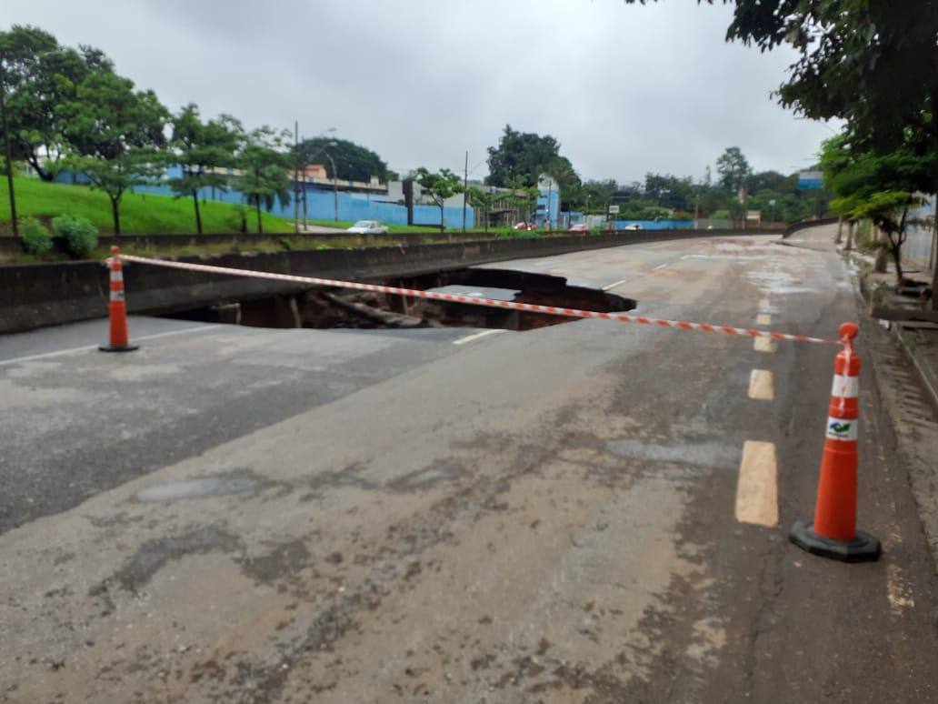 Avenida Tereza Cristina