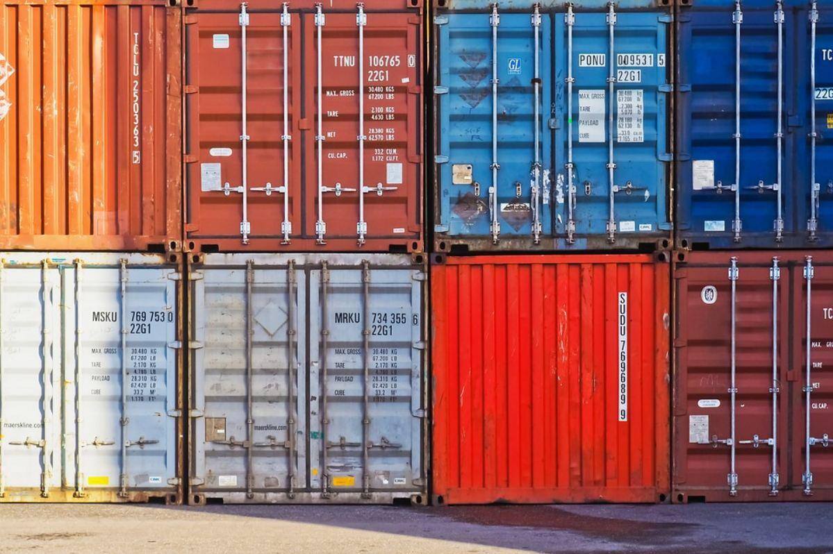 Exportações de minério e café foram destaque no mês