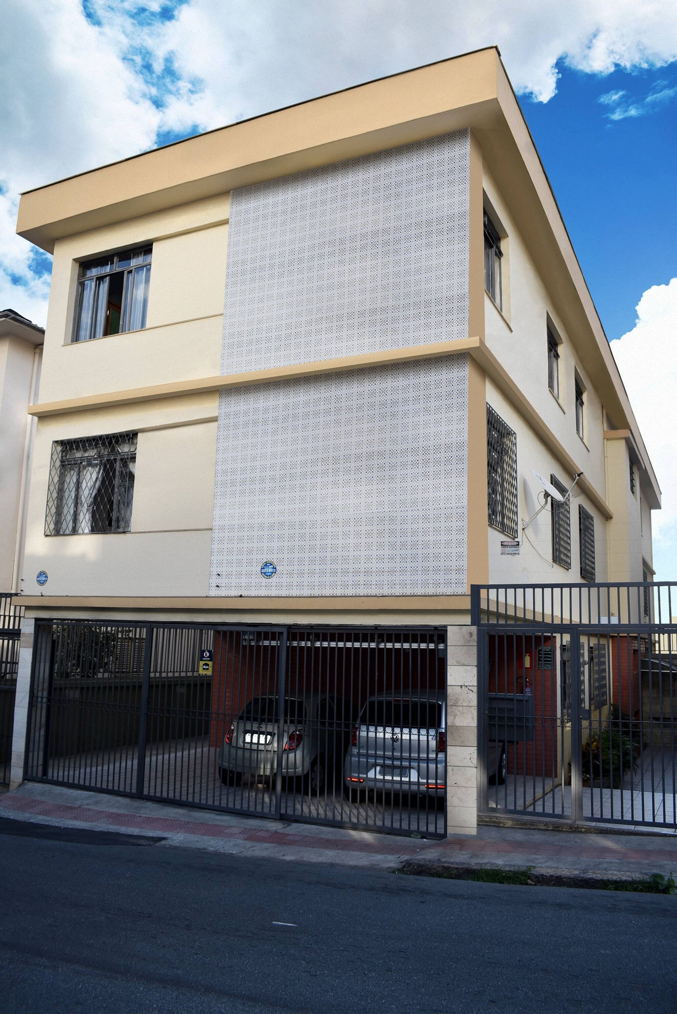 Imóvel rifado fica no bairro Santo Antônio, região Centro-Sul de BH. Apartamento de 67,65 m² tem dois quartos, sala, cozinha e dois banheiros