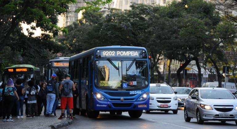 O levantamento do tipo origem-destino quer entender os padrões de deslocamento dos passageiros