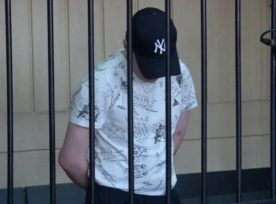 Soldado russo condenado pelo estupro de duas jovens de 10 e 12 anos