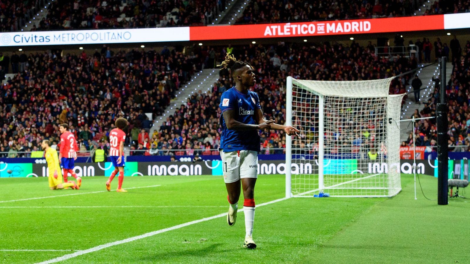 Nico Williams, do Athletic Bilbao, foi alvo de insultos racistas por parte da torcida do Atlético de Madri