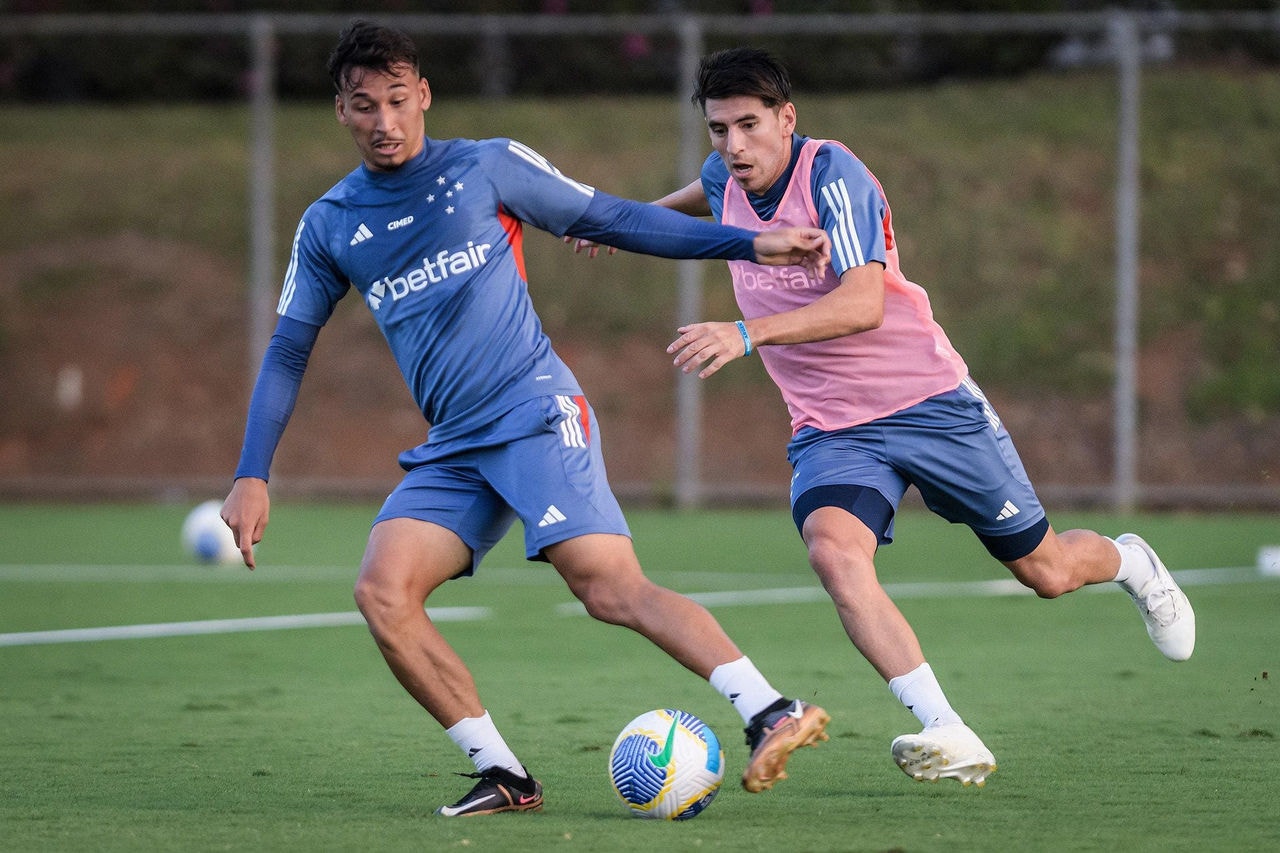 Japa, recuperado de uma lesão na coxa, segue treinando normalmente com o elenco