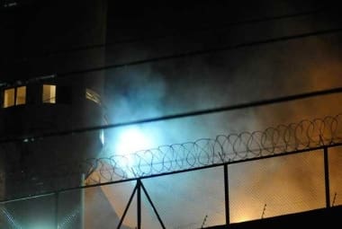 Presos atearam fogo em colchões no Ceresp Gameleira