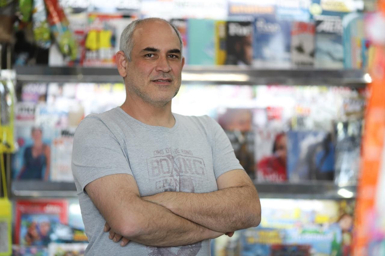Dono da banca Agência de Notícias, localizada dentro da estação Eldorado, Rangel Duarte Pires, 44, diz que sempre apostou no Super
