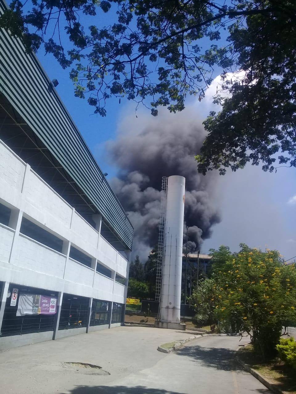 Incêndio destrói equipamento na Usiminas, em Ipatinga