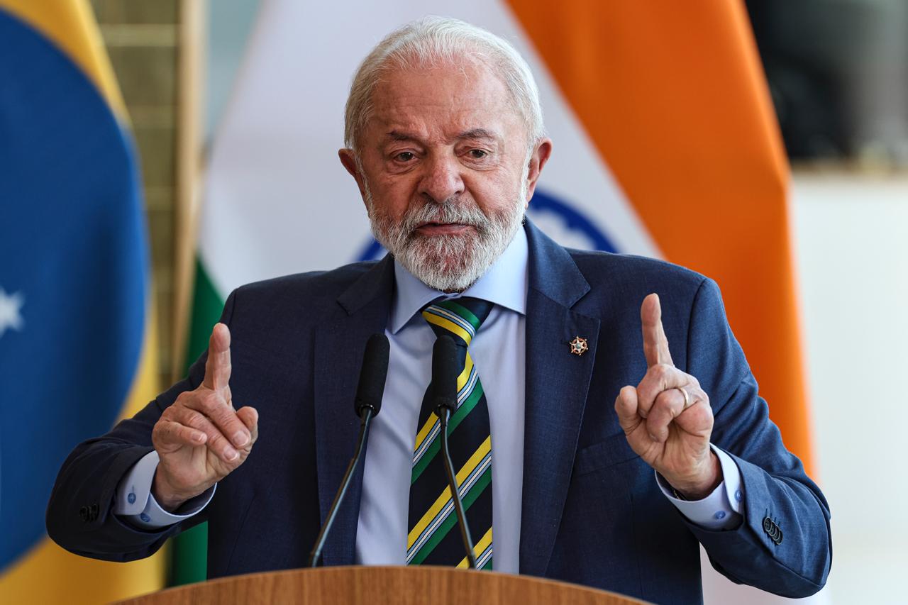 Por meio de nota, o presidente disse ainda que a ação sobre golpe de Estado é de competência da Justiça Brasileira e não está sujeito a nenhum tipo de ingerência ou ameaça que fira a independência das instituições nacionais