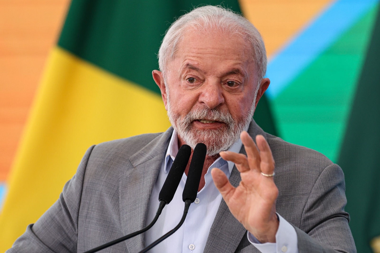 O presidente Luiz Inácio Lula da Silva (PT) afirmou que Brasil sempre esteve aberto ao diálogo com os Estados Unidos; publicação foi feita nesta sexta-feira (1º/8) à noite
