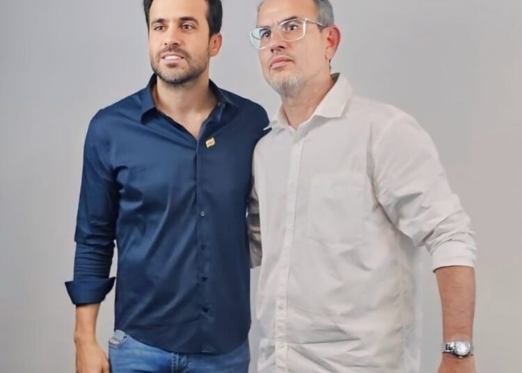 Pablo e Hudson Marçal, em material de campanha a vereador de Goiânia do irmão do autodenominado ex-coach 