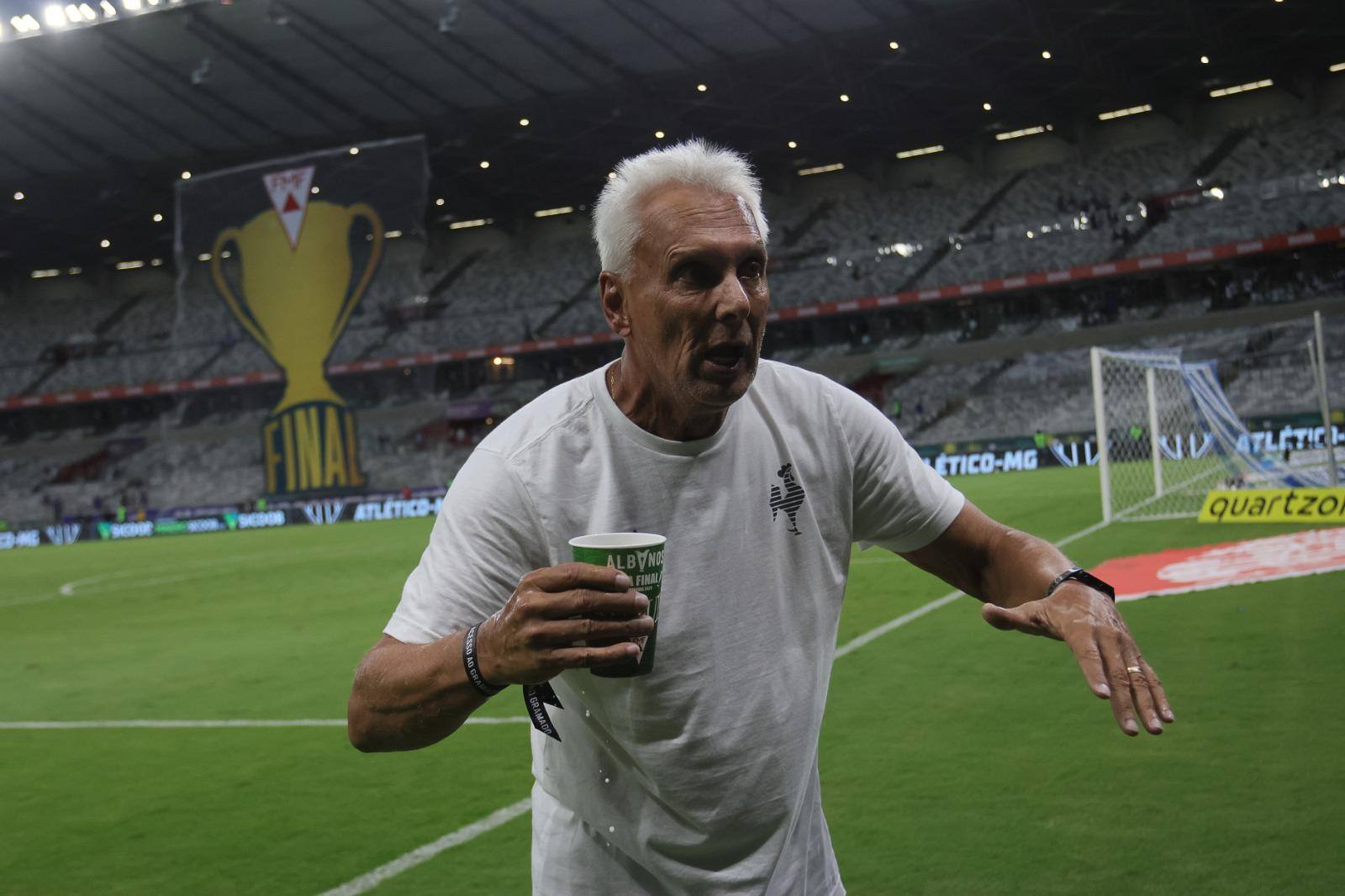 Éder Aleixo integra a comissão técnica permanente do Atlético