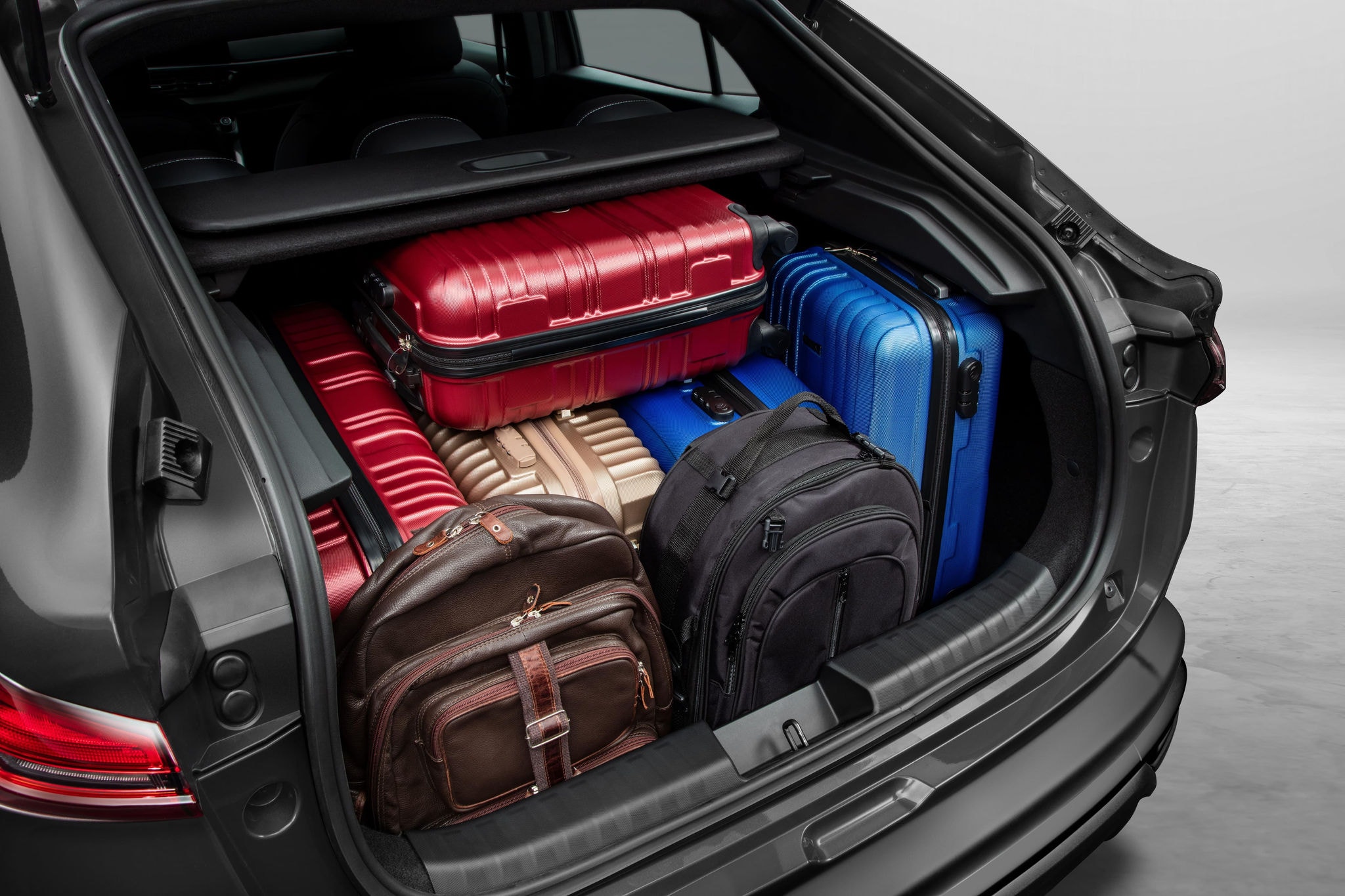 Fiat Fastback lidera entre os SUVs compactos quando o assunto é porta-malas