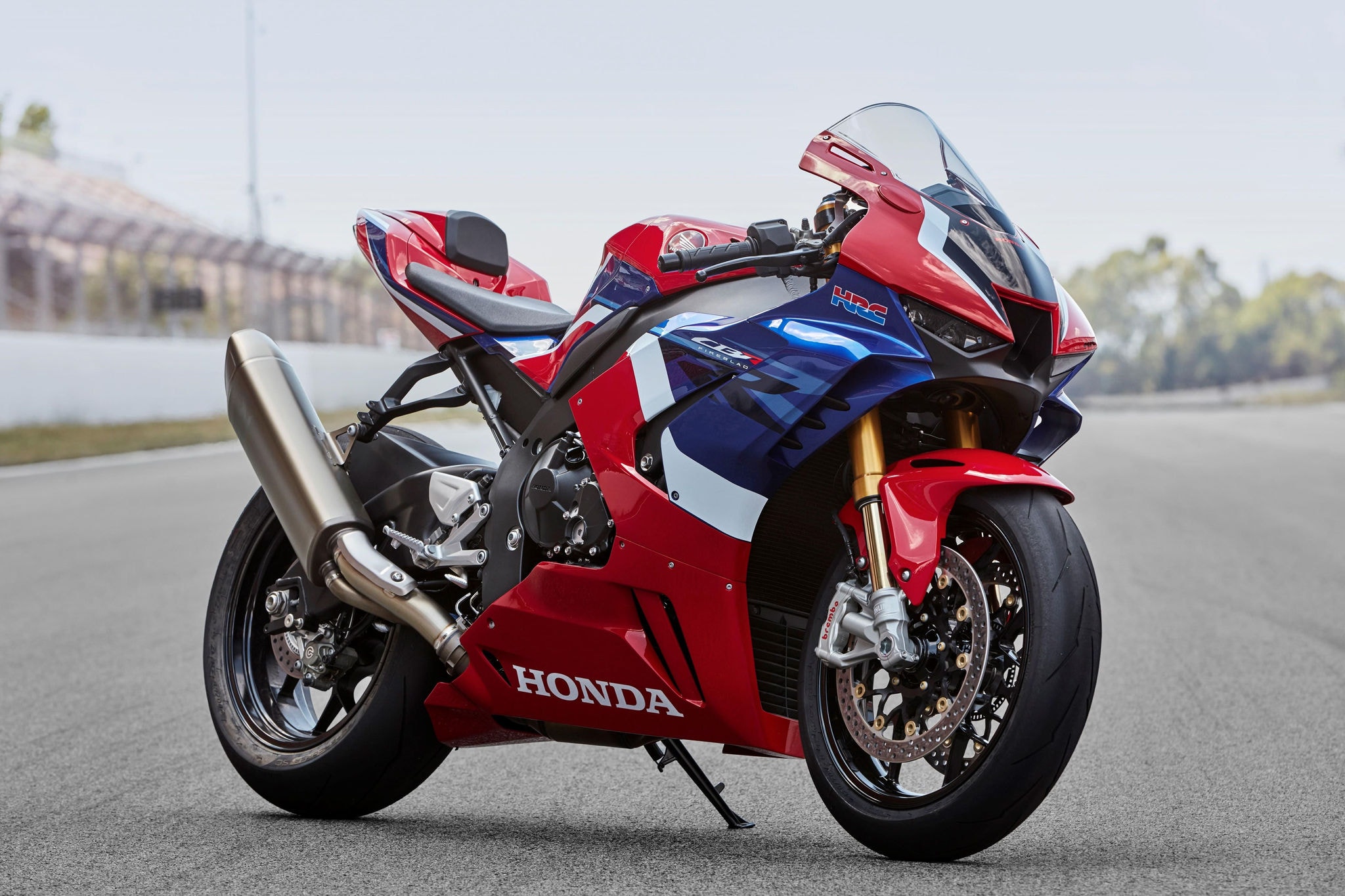 195885_2020_HONDA_CBR1000RR-R_SPjpg