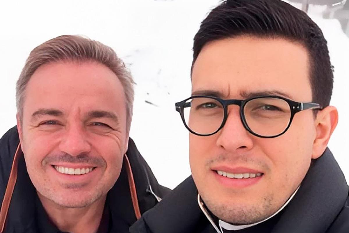 Thiago Salvático afirma ter sido namorado do apresentador Gugu Liberato