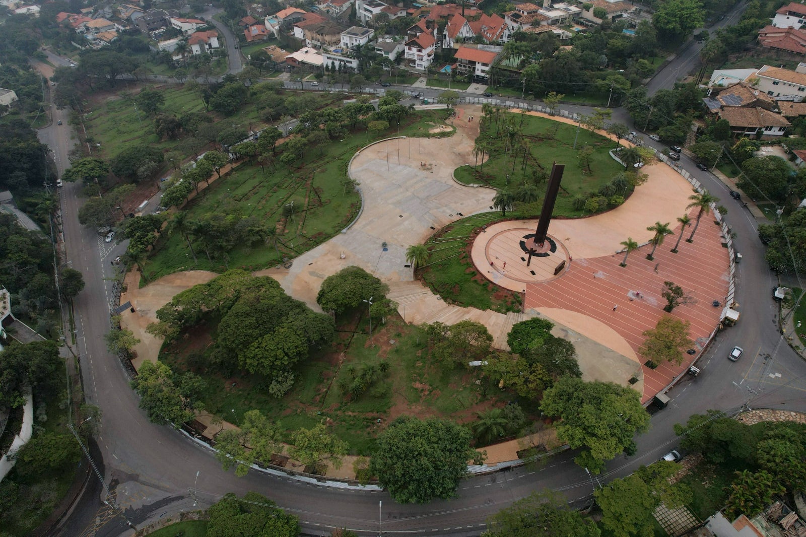 Praça do Papa passa por revitalização em BH 