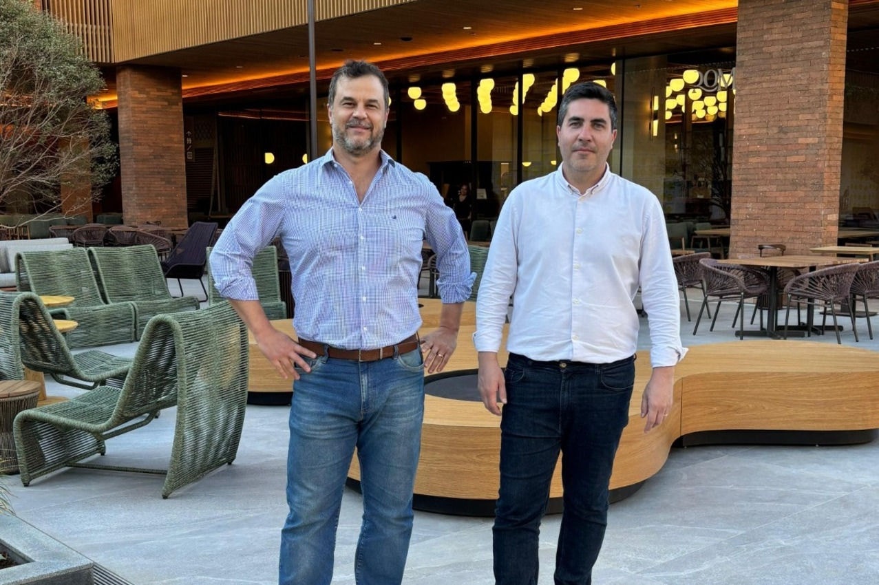Os engenheiros Renato Dutra e Alexandre Ribeiro