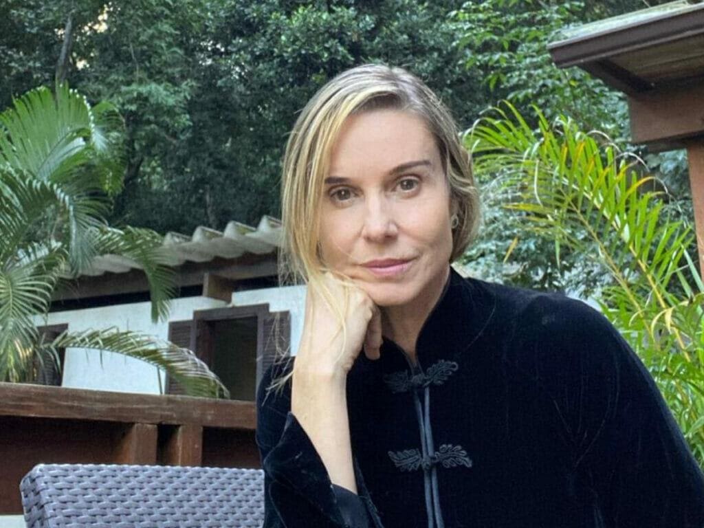 Paula Burlamaqui fez um desabafo sobre como está enfrentando o envelhecimento