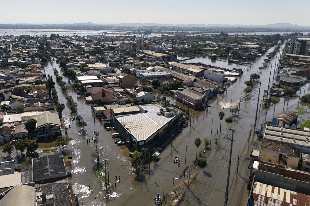 Toda a chuva que cai em outras regiões do estado acaba escoando nos rios próximos à cidade