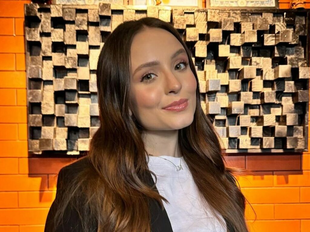 Larissa Manoela