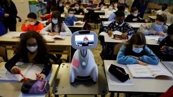 Robôs na escola