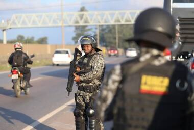 Caminhoneiros dizem que não vão arrastar o pé das rodovias