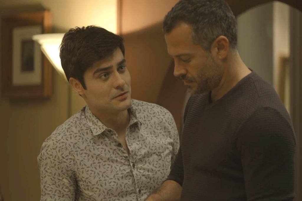 Em 'A Dona do Pedaço', Leandro, personagem de Guilherme Leicam, era apaixonado por Agno, papel interpretado por Malvino Salvador