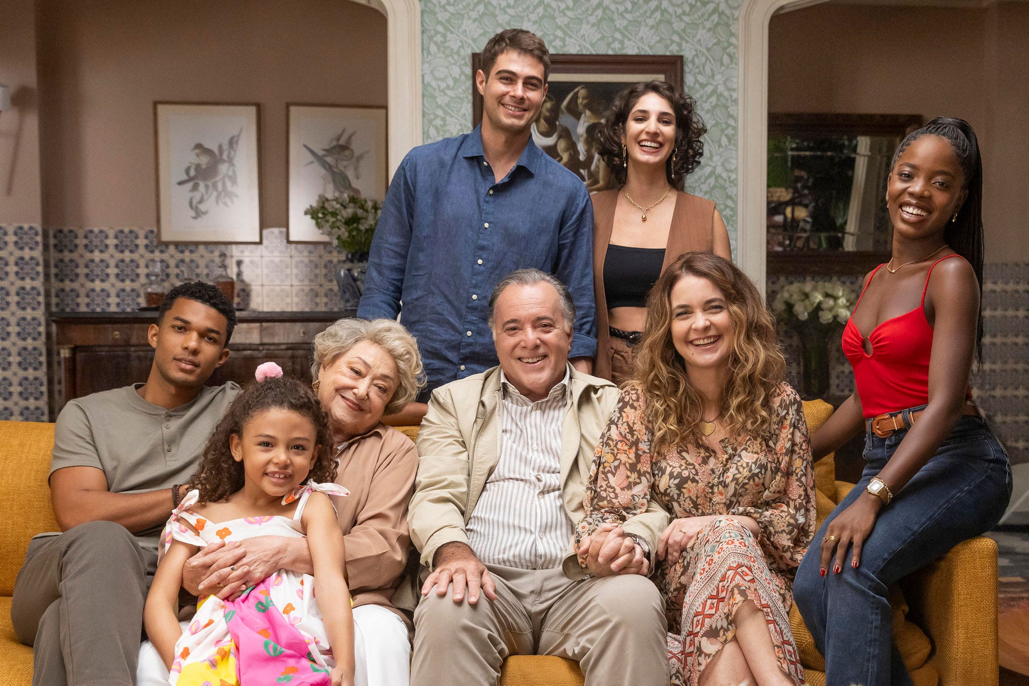 Davi (Rafa Vitti), Ayla(Bel Lima), Samuel (Juan Paiva),  Rosa (Suely Franco), Sofia (Elis Cabral), Abel (Tony Ramos), Filipa (Claudia Abreu) e Leo (Clara Moneke).