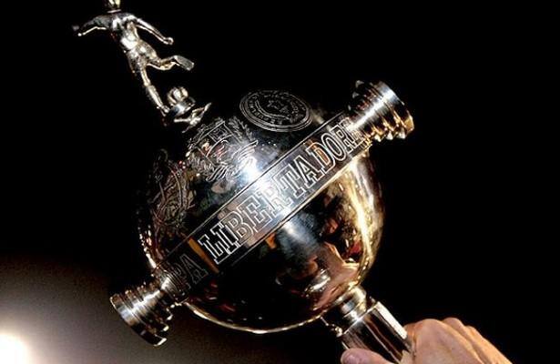 Galo sonha com o bicampeonato da Libertadores, enquanto Raposa almeja o tri