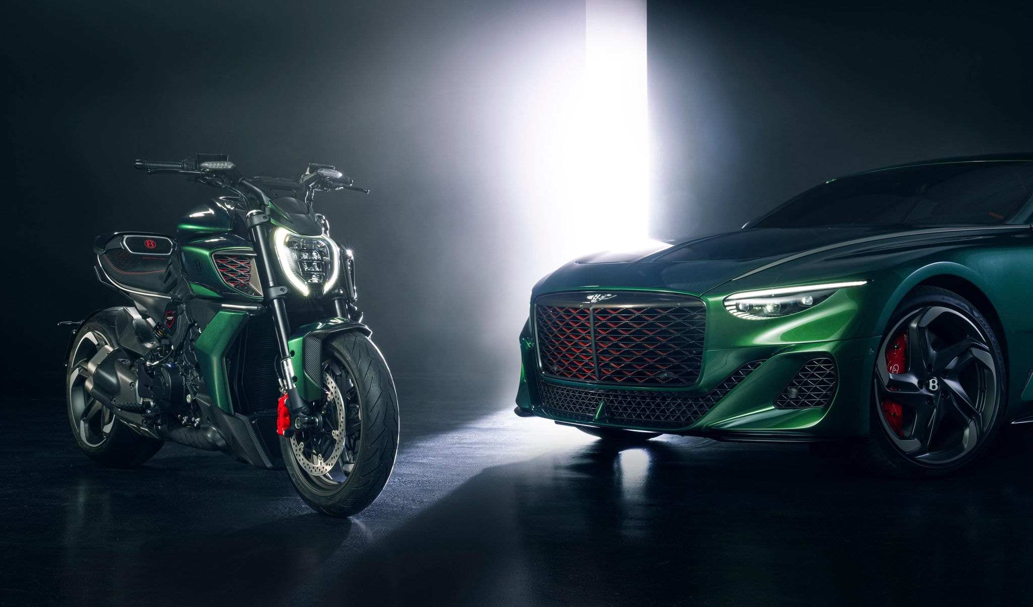 Ducati e Bentley fizeram uma collab pela primeira vez na história